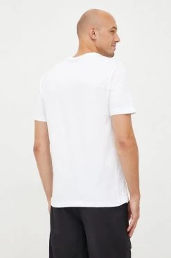 Ανδρικά Μπλουζάκια Βαμβακερό μπλουζάκι United Colors Of Benetton άσπρο -United Colors of Benetton Εκπτώσεις unnamed file 1399