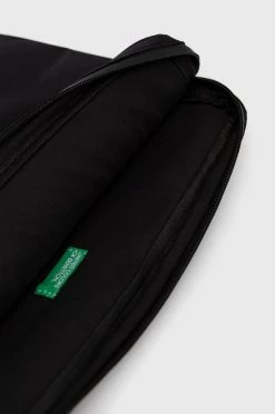 Ανδρικά Θήκες για άνδρες Μανίκι φορητού υπολογιστή United Colors Of Benetton μαύρο -United Colors of Benetton Εκπτώσεις unnamed file 1570