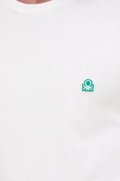 Ανδρικά Μπλουζάκια Βαμβακερό μπλουζάκι United Colors Of Benetton άσπρο -United Colors of Benetton Εκπτώσεις unnamed file 1686