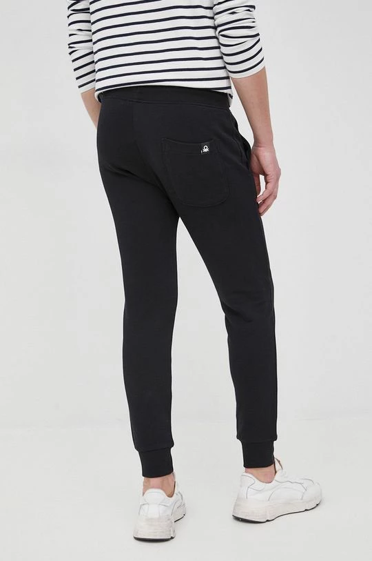 Ανδρικά Παντελόνια φόρμας Βαμβακερό παντελόνι United Colors Of Benetton χρώμα: μαύρο 5 Ανδρικά Παντελόνια φόρμας Βαμβακερό παντελόνι United Colors Of Benetton χρώμα: μαύρο - Image 3