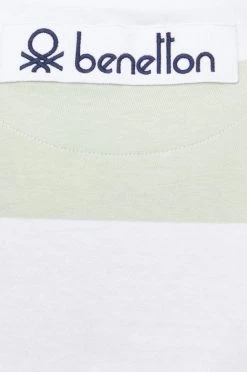 Ανδρικά Μπλουζάκια Βαμβακερό μπλουζάκι United Colors Of Benetton πράσινο -United Colors of Benetton Εκπτώσεις unnamed file 1889