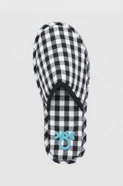 Παντόφλες United Colors Of Benetton μαύρο -United Colors of Benetton Εκπτώσεις unnamed file 1977