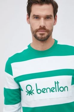 Ανδρικά Χωρίς φερμουάρ United Colors Of Benetton - Βαμβακερή μπλούζα πράσινο -United Colors of Benetton Εκπτώσεις unnamed file 1994