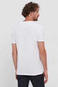 Ανδρικά Μπλουζάκια Βαμβακερό μπλουζάκι United Colors Of Benetton άσπρο -United Colors of Benetton Εκπτώσεις unnamed file 2048