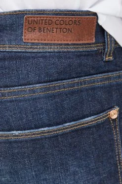 Ανδρικά Slim και Skinny Τζιν παντελονι United Colors Of Benetton σκούρο μπλε 9 Ανδρικά Slim και Skinny Τζιν παντελονι United Colors Of Benetton σκούρο μπλε -United Colors of Benetton Εκπτώσεις unnamed file 2141