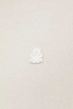 Ανδρικά Πόλο μπλουζάκια Βαμβακερό μπλουζάκι πόλο United Colors Of Benetton μπεζ -United Colors of Benetton Εκπτώσεις unnamed file 2170