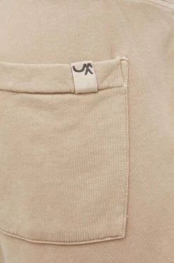 Ανδρικά Σορτς Βαμβακερό σορτσάκι United Colors Of Benetton μπεζ -United Colors of Benetton Εκπτώσεις unnamed file 2273