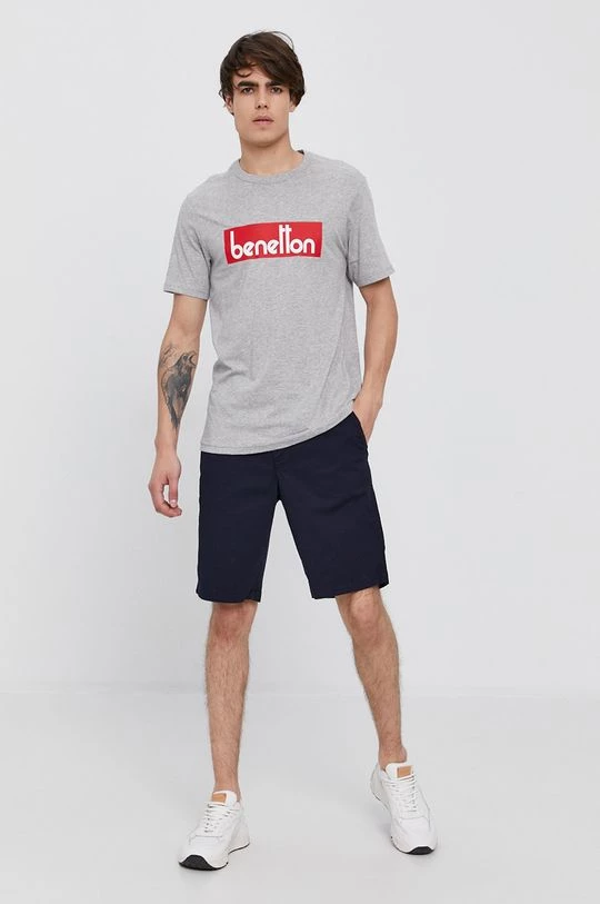 Ανδρικά Σορτς United Colors Of Benetton χρώμα: ναυτικό μπλε 4 Ανδρικά Σορτς United Colors Of Benetton χρώμα: ναυτικό μπλε - Image 2