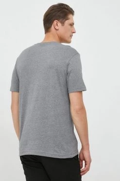 Ανδρικά Μπλουζάκια Βαμβακερό μπλουζάκι United Colors Of Benetton γκρι 9 Ανδρικά Μπλουζάκια Βαμβακερό μπλουζάκι United Colors Of Benetton γκρι -United Colors of Benetton Εκπτώσεις unnamed file 642