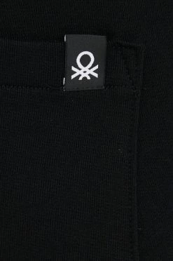 Ανδρικά Παντελόνια φόρμας Βαμβακερό παντελόνι United Colors Of Benetton μαύρο -United Colors of Benetton Εκπτώσεις unnamed file 914